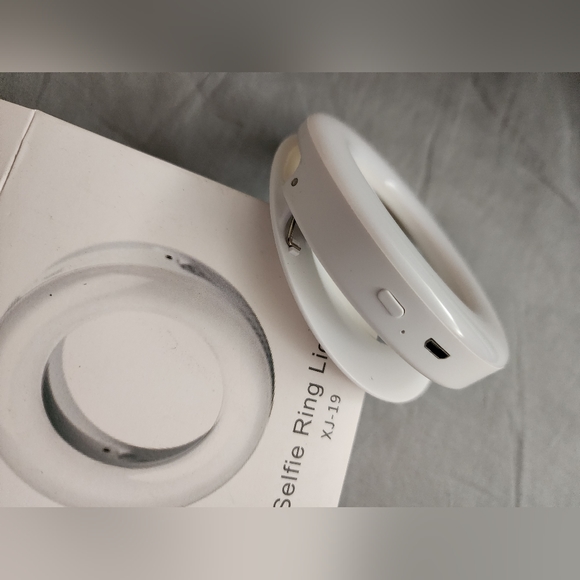 NIB Selfie Ring Light #2 - Picture 2 of 5